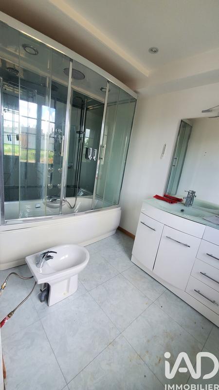 Maison - 296 m² - 7 pièces