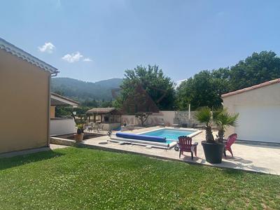 Villa - 132 m² - 5 pièces
