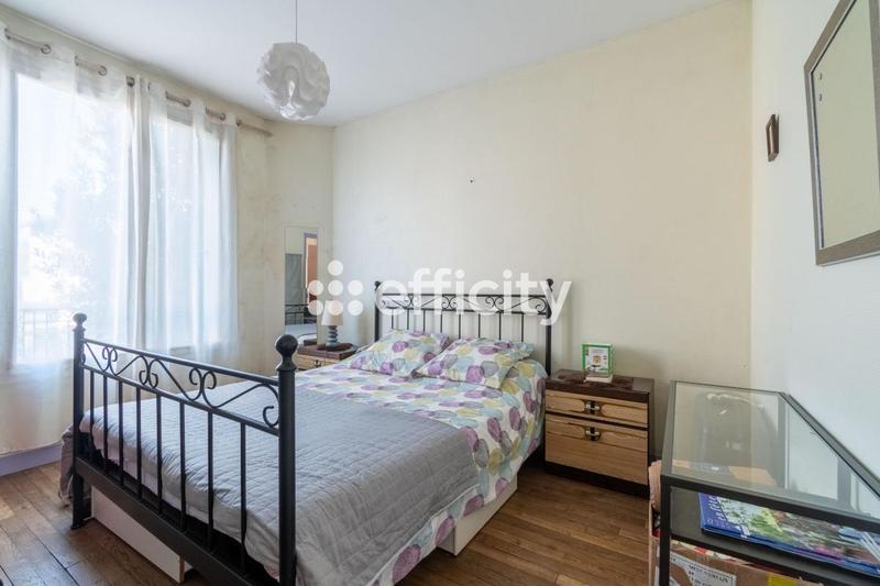 Maison - 110 m² - 6 pièces