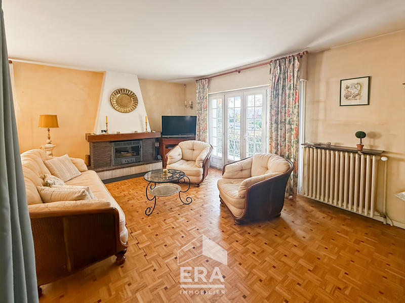 Maison - 152 m² - 7 pièces