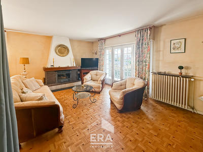 Maison - 152 m² - 7 pièces