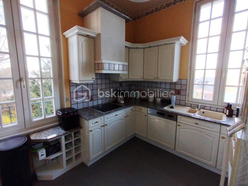 Appartement - 93 m² - 4 pièces