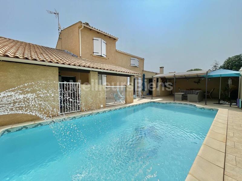 Maison - 160 m² - 6 pièces