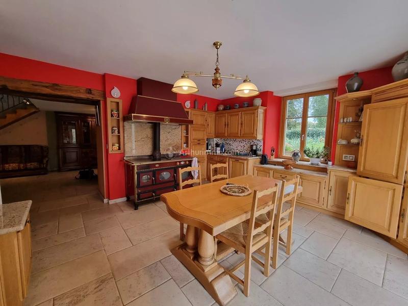 Maison - 184 m² - 6 pièces