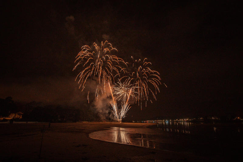 Feu d'artifice ● Noël 2025