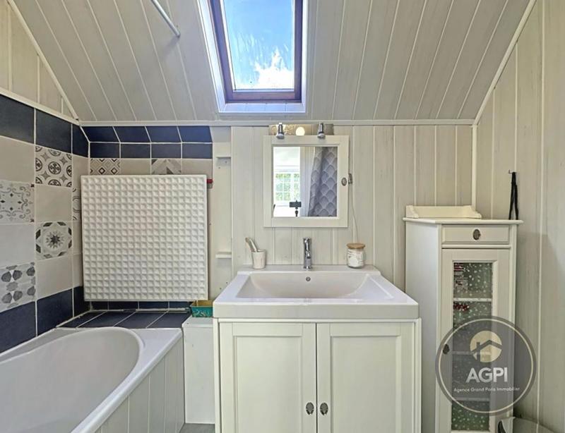 Maison - 148 m² - 8 pièces