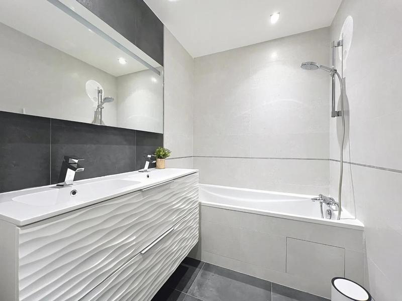 Villa - 212 m² - 8 pièces