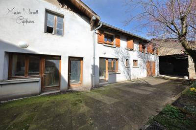 Maison - 373 m² - 8 pièces