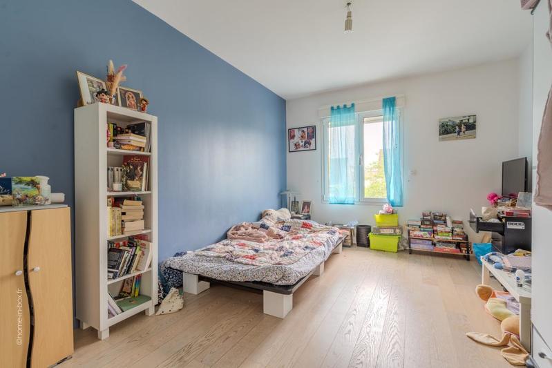 Maison - 185 m² - 7 pièces