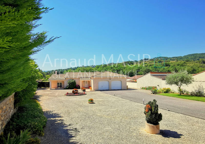 Maison - 152 m² - 6 pièces