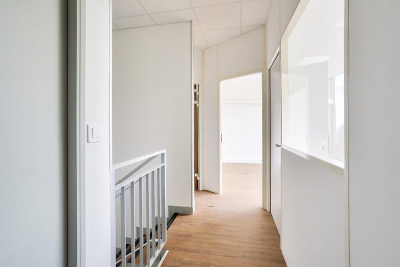 Entrepôt - 336 m²