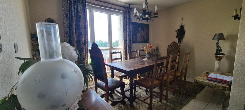 Appartement - 101 m² - 4 pièces