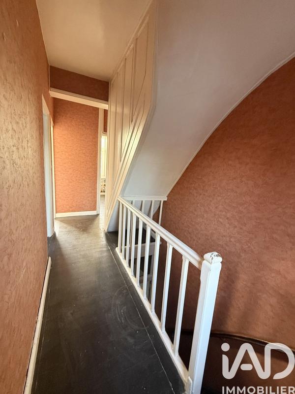 Maison - 91 m² - 8 pièces