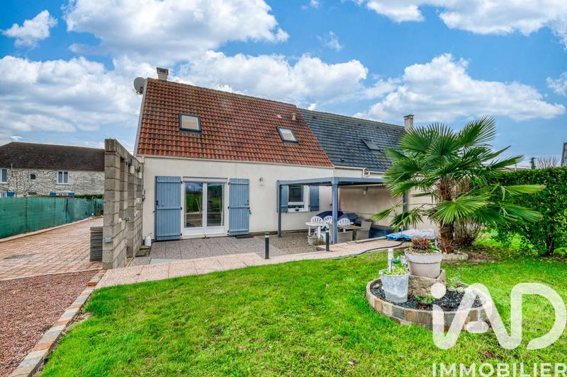 Maison - 80 m² - 4 pièces