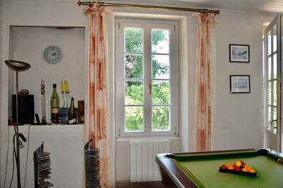 Maison - 335 m² - 12 pièces