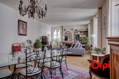 Appartement - 129 m² - 4 pièces