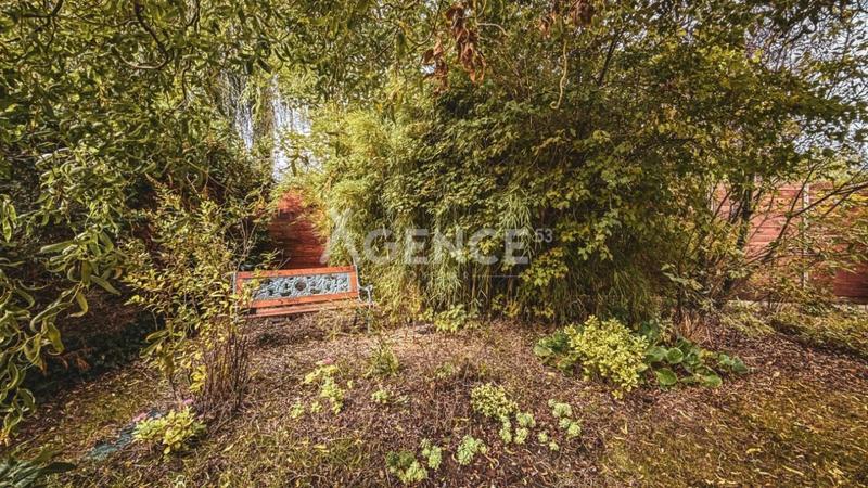 Maison - 99 m² - 5 pièces