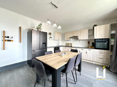 Appartement - 96 m² - 4 pièces