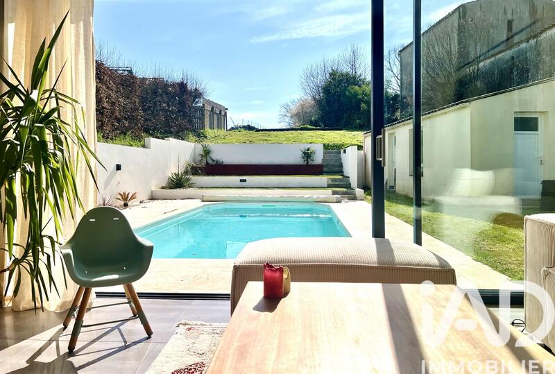 Maison - 120 m² - 6 pièces