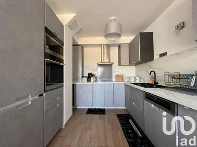 Maison - 103 m² - 5 pièces