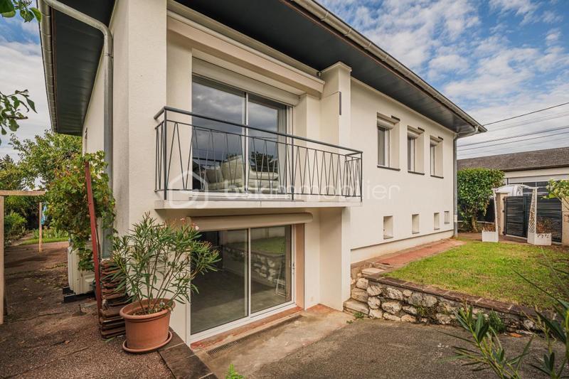 Villa - 223 m² - 5 pièces