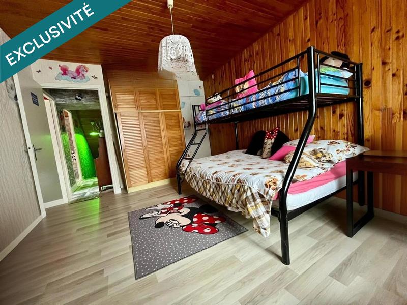 Maison - 190 m² - 9 pièces