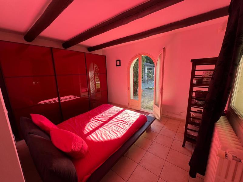 Maison - 275 m² - 6 pièces