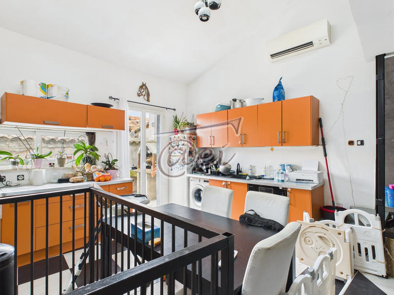 Maison - 87 m² - 5 pièces