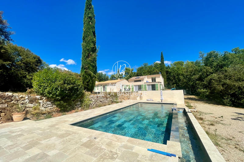 Maison - 170 m² - 6 pièces