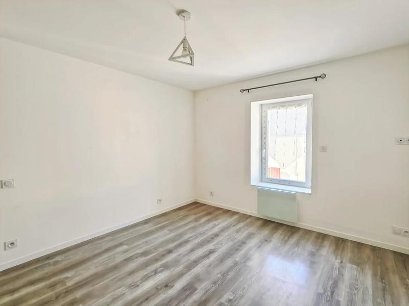 Maison de village - 225 m² - 5 pièces