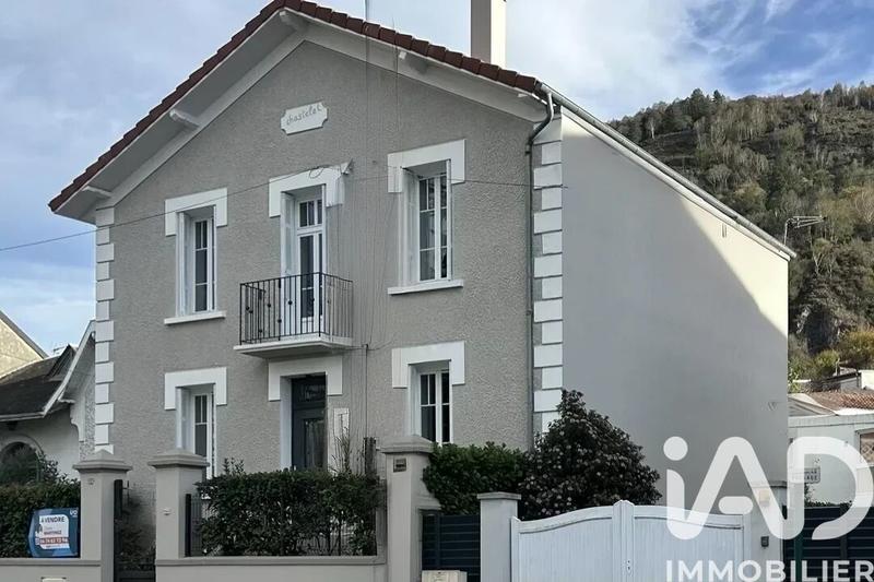Maison de ville - 151 m² - 6 pièces