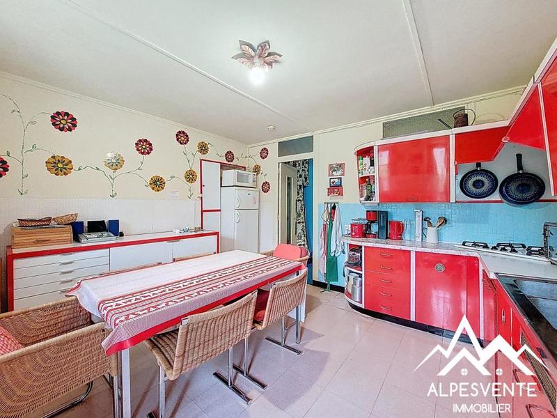 Ferme - 93 m² - 8 pièces