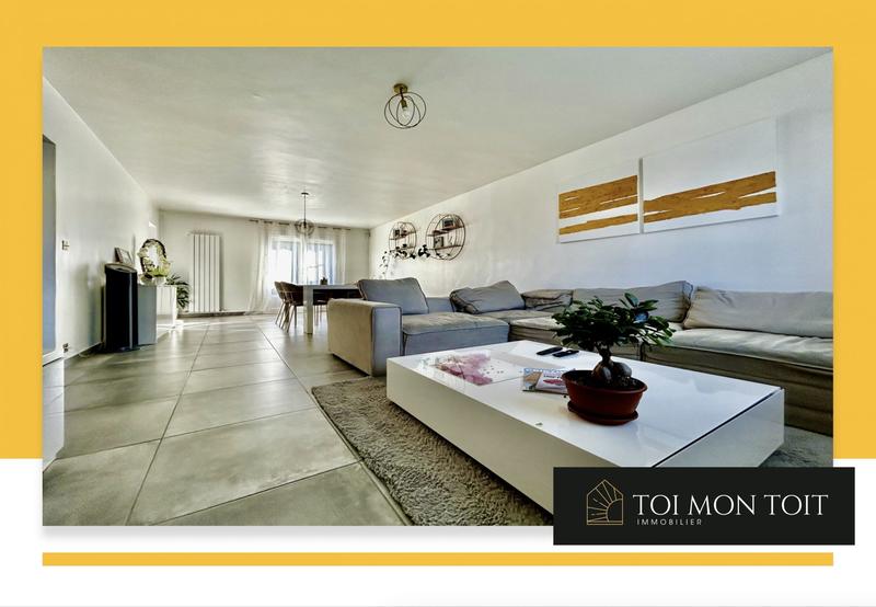 Maison - 115 m² - 6 pièces