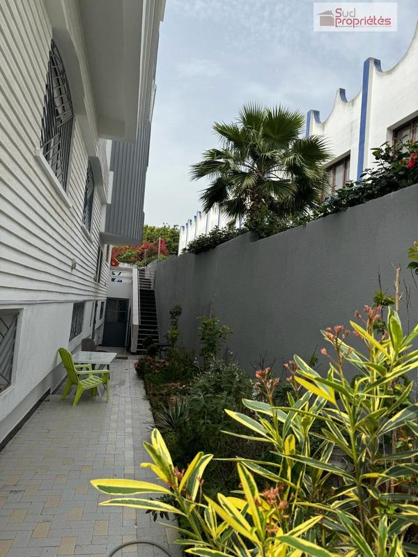 Villa - 400 m² - 12 pièces