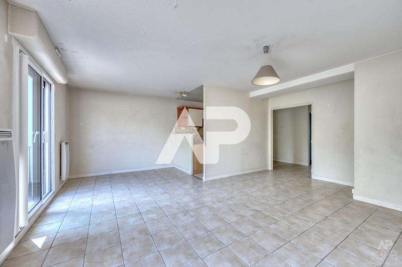 Appartement - 70 m² - 3 pièces