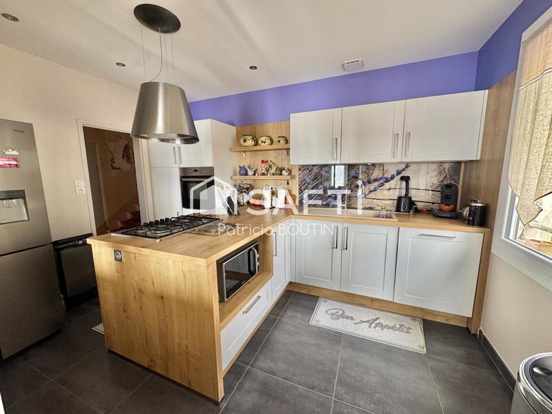 Maison - 146 m² - 7 pièces