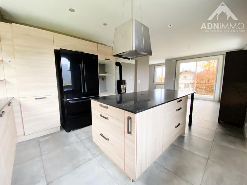 Maison - 153 m² - 5 pièces