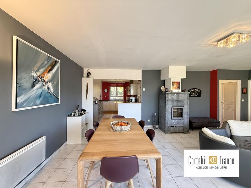 Maison - 193 m² - 5 pièces