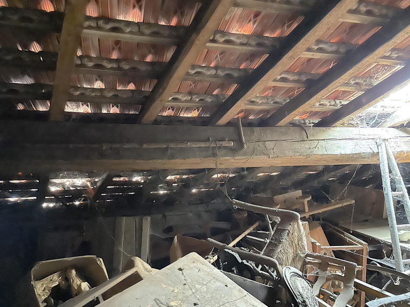 Maison - 367 m² - 14 pièces