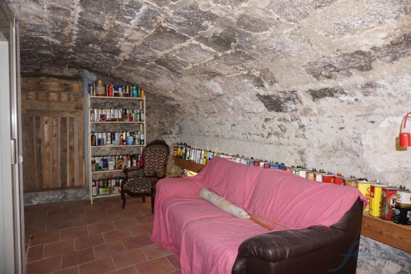 Appartement - 270 m² - 8 pièces