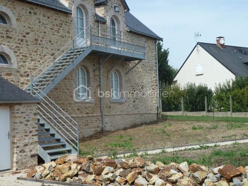 Immeuble - 253 m² - 11 pièces