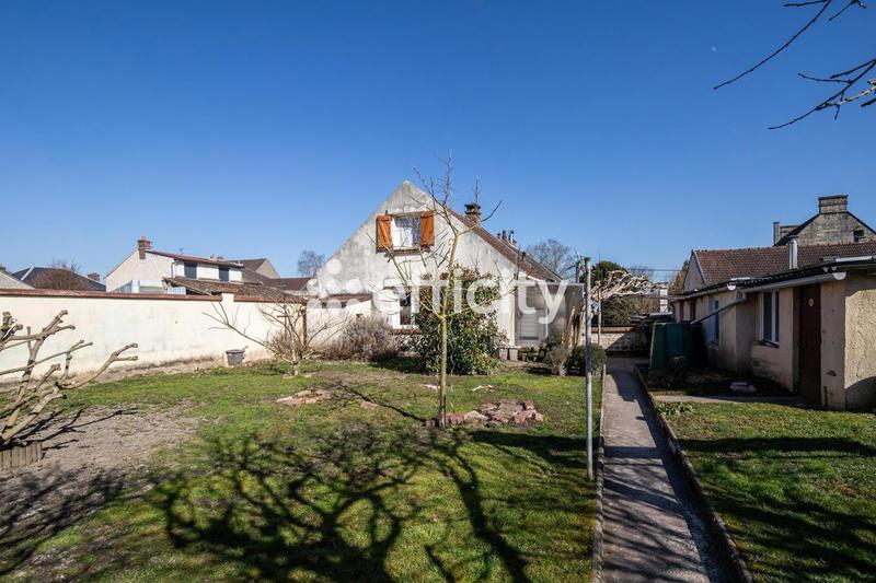 Maison - 112 m² - 5 pièces