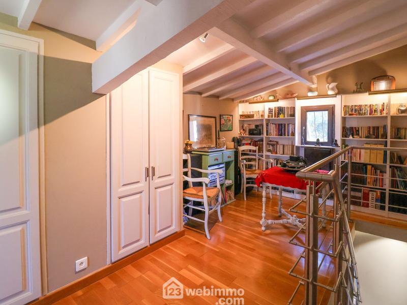 Maison - 141 m² - 5 pièces