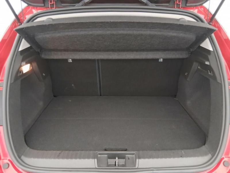 Renault Captur E-Tech Plug-in 160 Intens