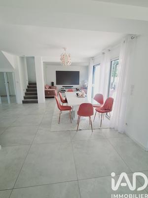 Maison - 169 m² - 7 pièces