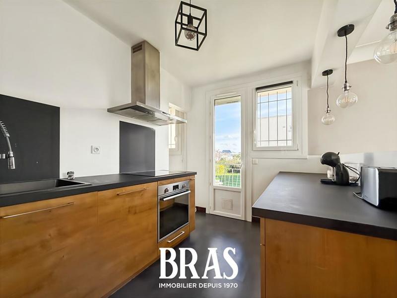 Appartement - 76 m² - 3 pièces