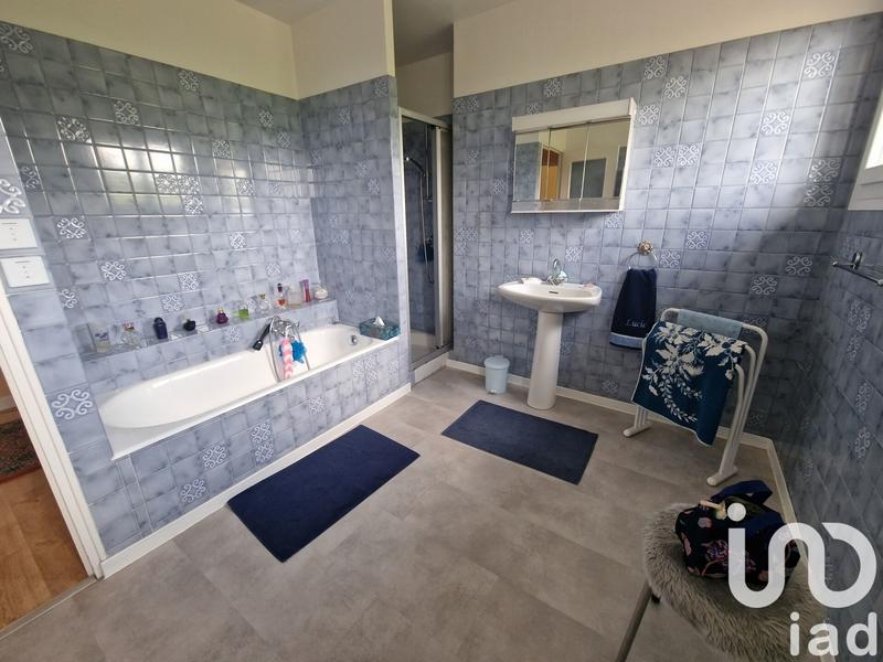 Maison de maîtres - 303 m² - 8 pièces