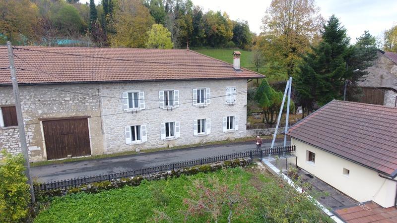 Maison - 222 m² - 9 pièces