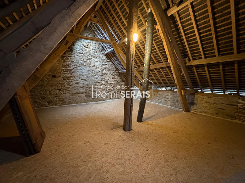 Maison - 205 m² - 2 pièces