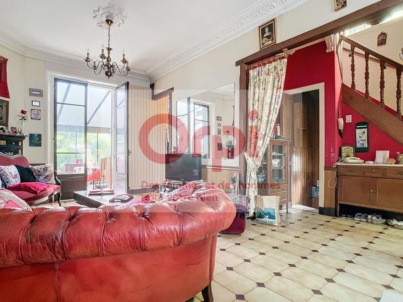 Maison - 120 m² - 5 pièces